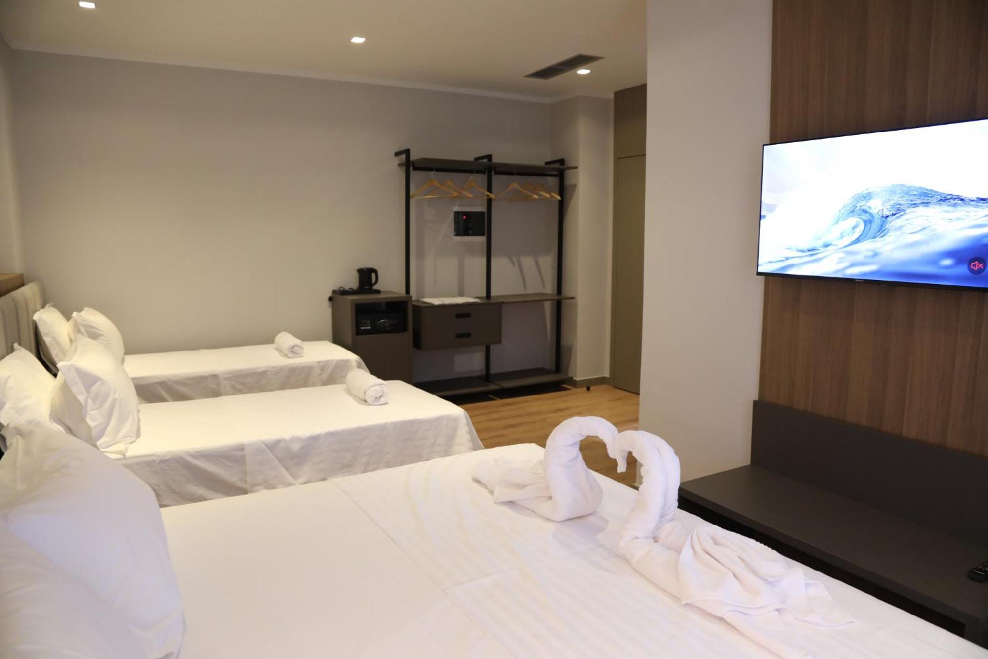 Kruja Luxury Suites Habitación foto